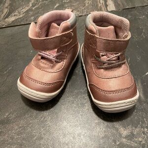 Stride rite boots Velcro Strap